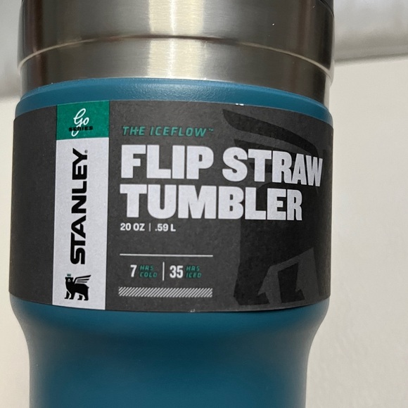 NWT - Stanley The Iceflow Flip Straw Tumbler 20oz/0.59L 7hrs Cold 35hrs Iced - Picture 5 of 7